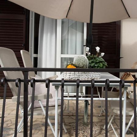 Apartments Sandra Πόρετς Εξωτερικό φωτογραφία