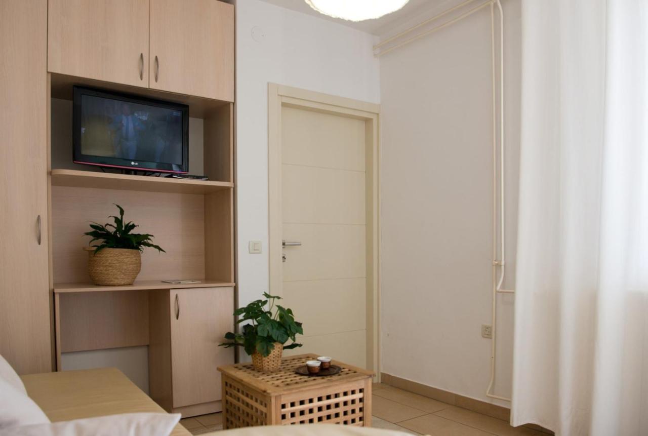 Apartments Sandra Πόρετς Εξωτερικό φωτογραφία
