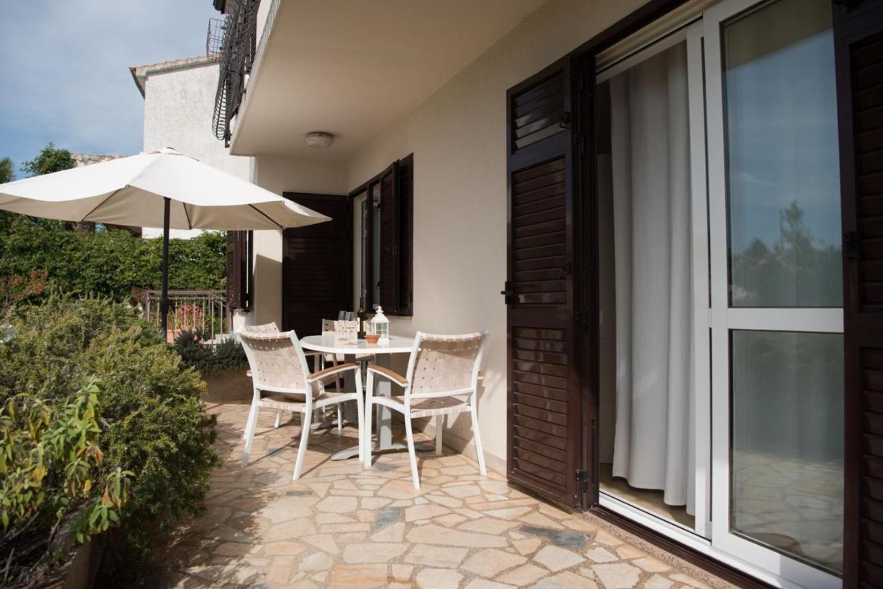 Apartments Sandra Πόρετς Εξωτερικό φωτογραφία