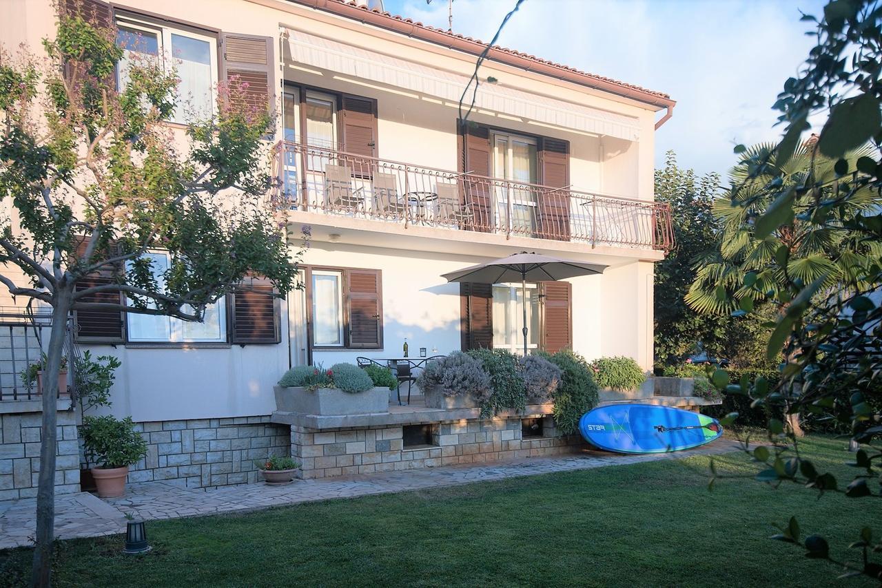 Apartments Sandra Πόρετς Εξωτερικό φωτογραφία