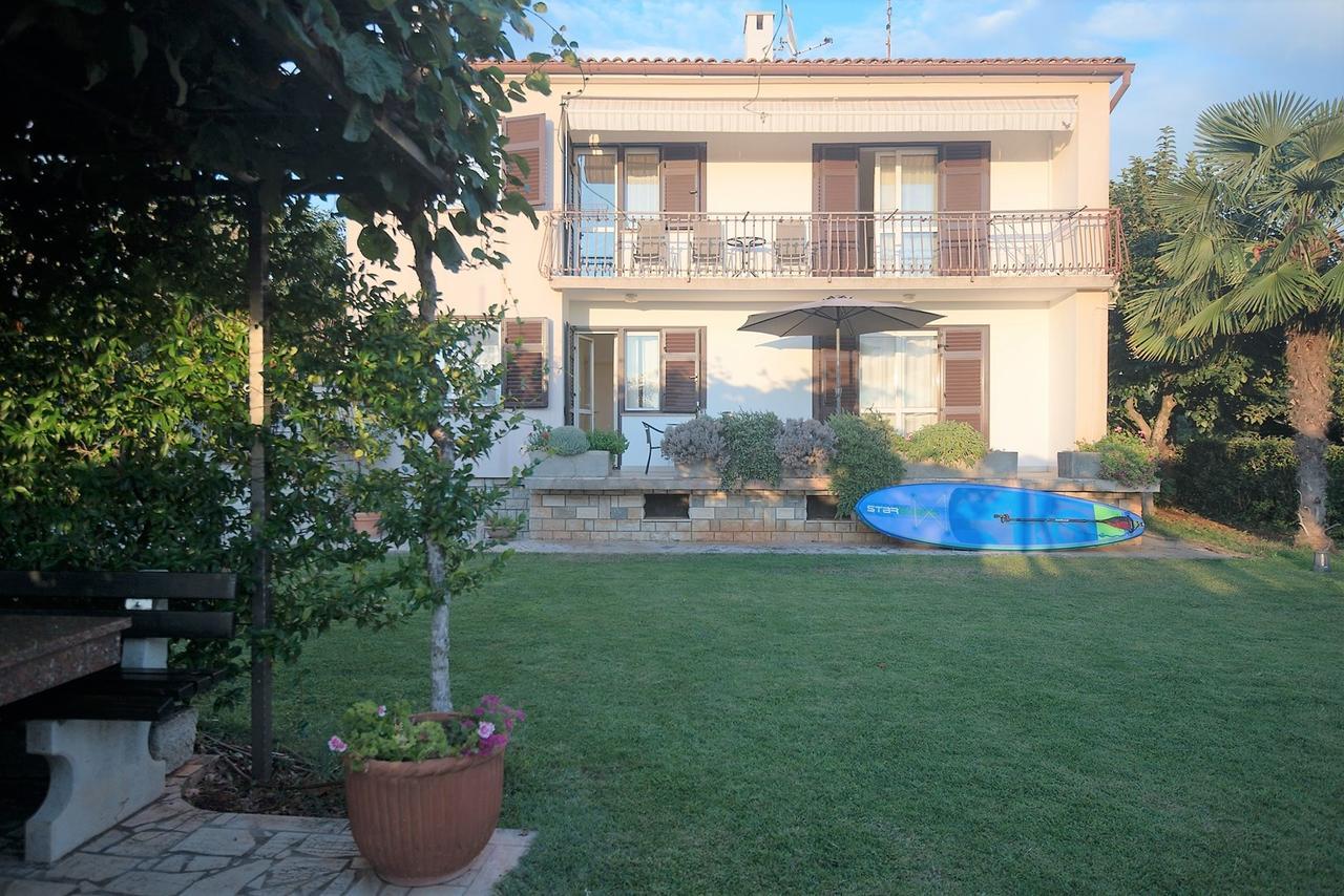 Apartments Sandra Πόρετς Εξωτερικό φωτογραφία